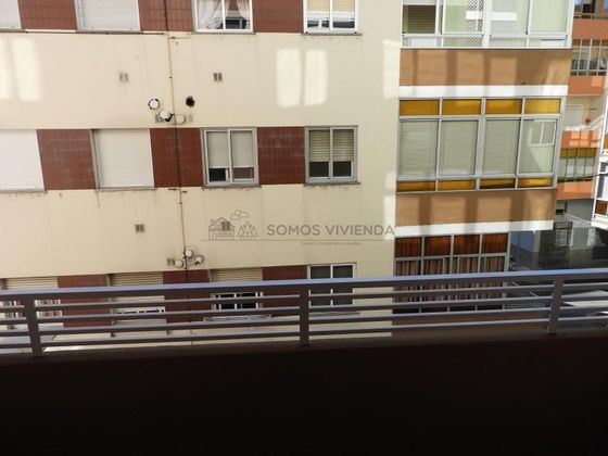 Foto 2 de Venta de piso en Residencia de 3 habitaciones con garaje y balcón