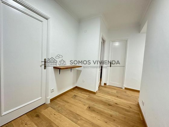Foto 2 de Pis en lloguer a Centro - Ourense de 4 habitacions amb terrassa i balcó