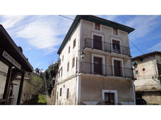Foto 2 de Casa rural en venda a Otañes - Talledo de 6 habitacions i 300 m²