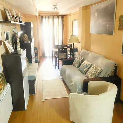 Foto 1 de Pis en venda a Tres Olivos - La Piedad de 1 habitació amb balcó i aire acondicionat