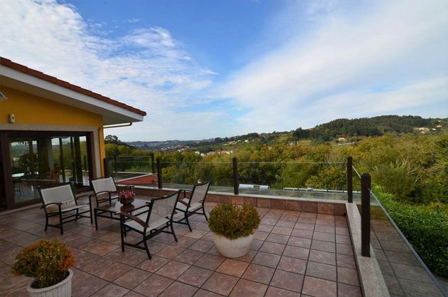 Foto 1 de Xalet en venda a Betanzos de 4 habitacions amb terrassa i piscina