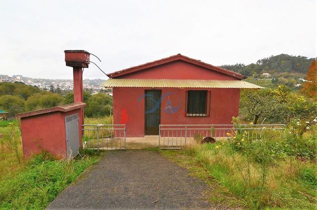 Foto 2 de Xalet en venda a Betanzos de 1 habitació amb jardí i balcó