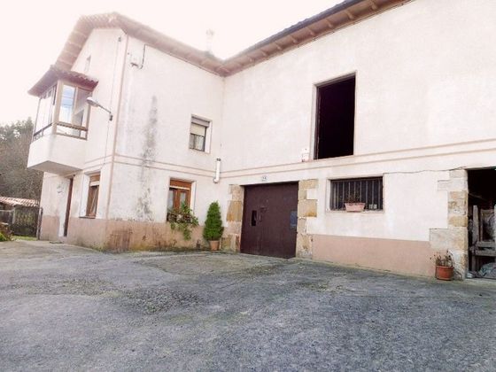 Foto 1 de Casa en venda a calle Bucarrero de 4 habitacions amb terrassa i calefacció