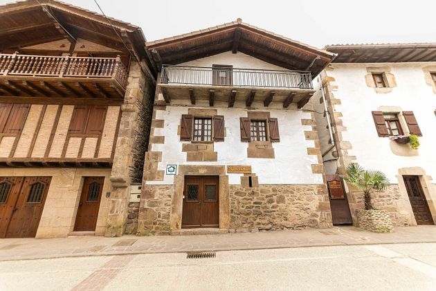 Foto 1 de Casa en venda a calle Consejo de 4 habitacions amb balcó i calefacció