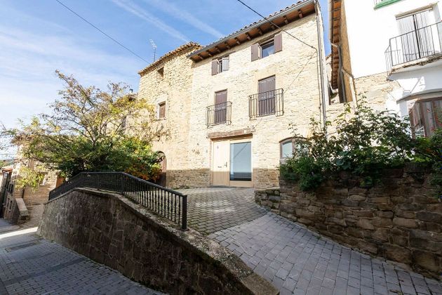 Foto 2 de Casa adossada en venda a calle Santa Maria de 2 habitacions amb terrassa i jardí