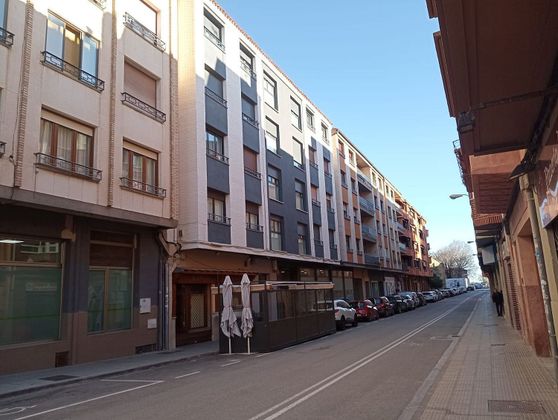 Foto 1 de Piso en venta en calle Martínez de Espronceda de 3 habitaciones con balcón y calefacción