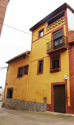 Foto 2 de Casa en venda a Cárdenas de 4 habitacions amb terrassa i calefacció