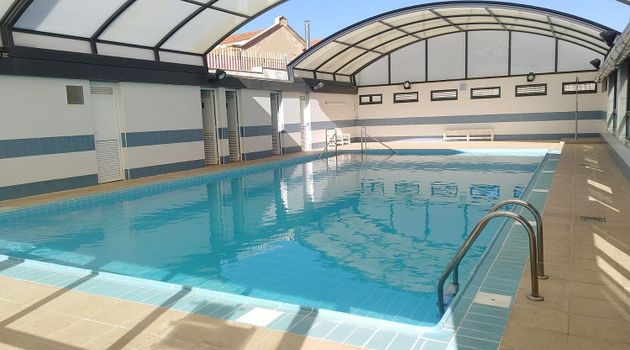 Foto 1 de Piso en venta en Vidal de 2 habitaciones con piscina y garaje