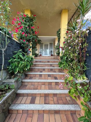 Foto 2 de Chalet en venta en Vilaboa de 7 habitaciones con garaje y jardín