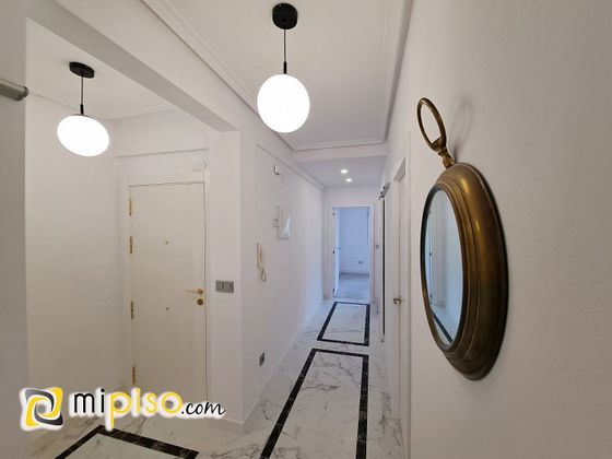 Foto 2 de Pis en venda a Santoña de 3 habitacions amb terrassa i calefacció