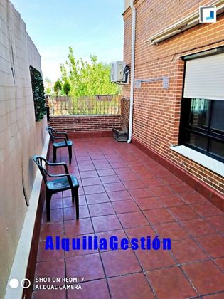 Foto 1 de Piso en venta en Alovera de 2 habitaciones con terraza y garaje