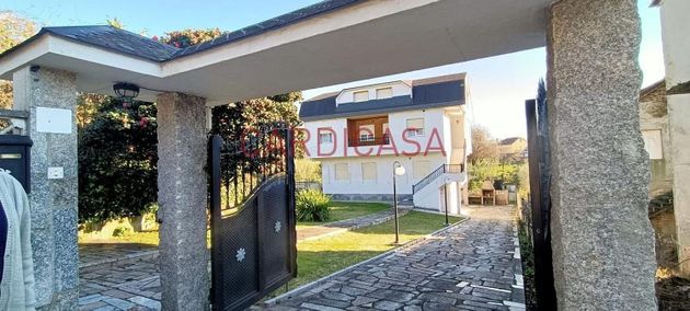Foto 1 de Xalet en venda a Salgueira - O Castaño de 15 habitacions amb terrassa i garatge