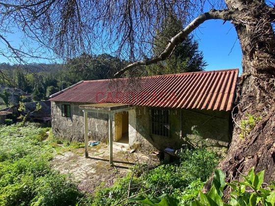 Foto 2 de Casa en venda a Moaña de 3 habitacions amb jardí