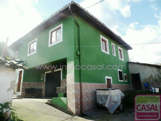 Foto 1 de Venta de casa en Ribera de Arriba de 3 habitaciones con terraza y garaje