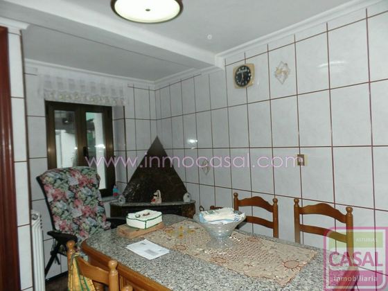 Foto 2 de Chalet en venta en Laviana de 4 habitaciones con terraza y calefacción