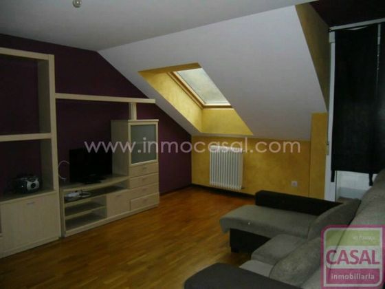 Foto 2 de Pis en venda a Laviana de 2 habitacions amb terrassa i calefacció