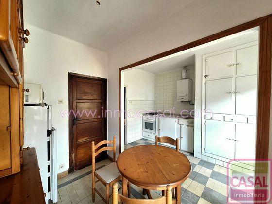 Foto 1 de Pis en venda a La Villa - Bazuelo de 4 habitacions amb garatge i calefacció