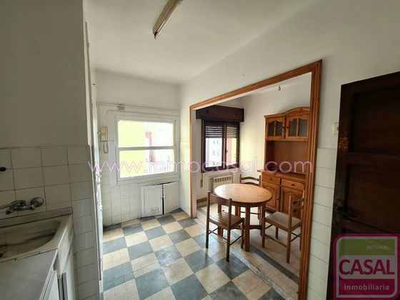 Foto 2 de Piso en venta en La Villa - Bazuelo de 4 habitaciones con garaje y calefacción