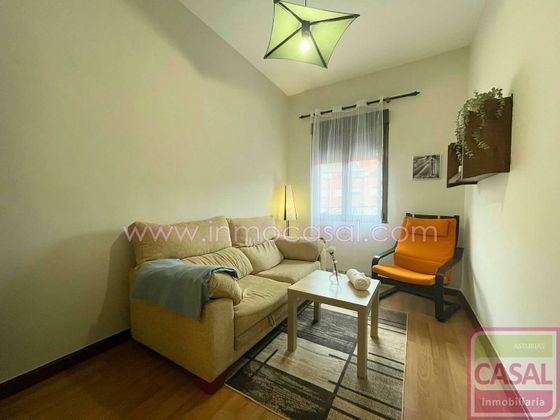 Foto 1 de Alquiler de piso en San Pedro - Siana de 2 habitaciones y 56 m²