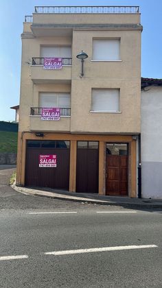 Foto 1 de Xalet en venda a calle Erribera de 3 habitacions amb terrassa i garatge