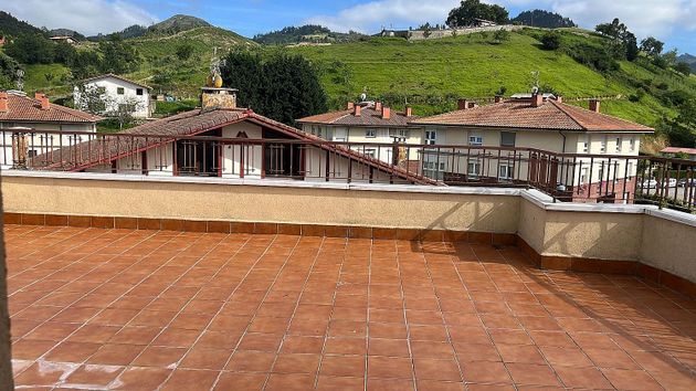 Foto 2 de Xalet en venda a calle Erribera de 3 habitacions amb terrassa i garatge