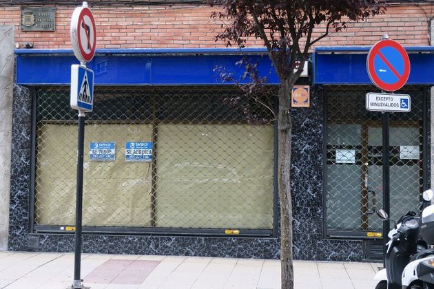 Foto 1 de Local en venda a calle San Pedro de Mestallón de 84 m²