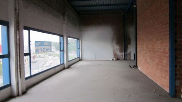 Foto 2 de Venta de oficina en Tenderina Baja - Ventanielles con garaje y ascensor