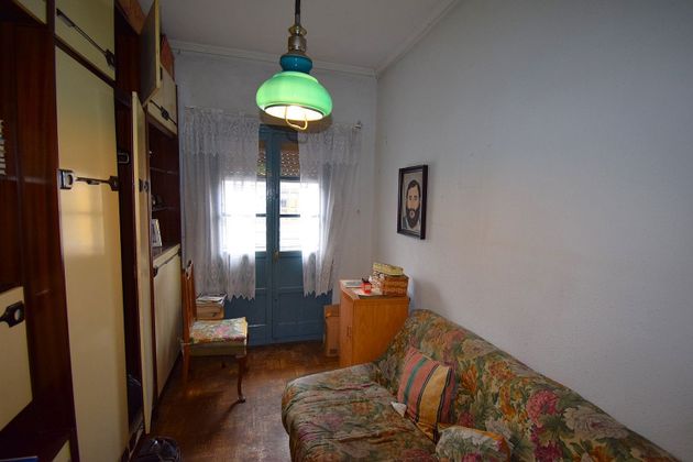 Foto 2 de Venta de piso en calle Río Porcía de 3 habitaciones con calefacción
