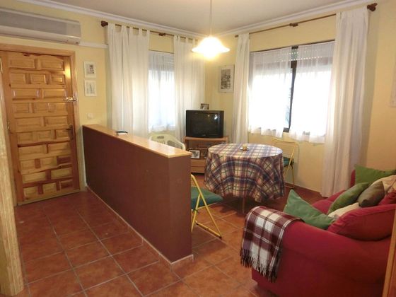 Foto 2 de Xalet en venda a Burujón de 5 habitacions amb garatge i balcó