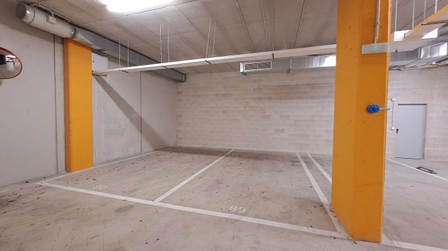 Foto 1 de Venta de garaje en calle Lisboa de 16 m²