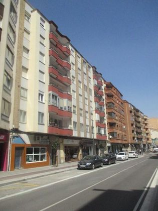 Foto 1 de Pis en venda a avenida Castilla de 4 habitacions amb terrassa i calefacció