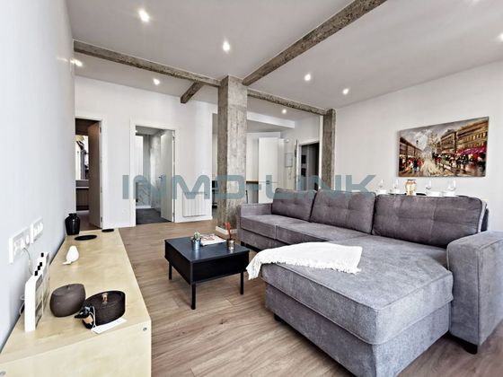 Foto 2 de Alquiler de piso en Ametzola de 2 habitaciones con muebles y calefacción