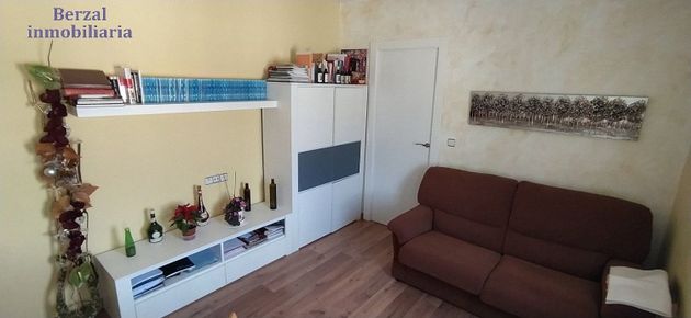 Foto 2 de Venta de piso en Centro - Logroño de 2 habitaciones con terraza y aire acondicionado