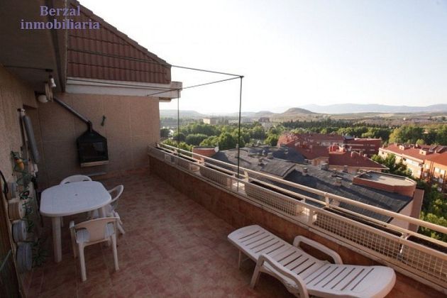 Foto 1 de Àtic en venda a Universidad - Los Lirios de 2 habitacions amb terrassa i garatge