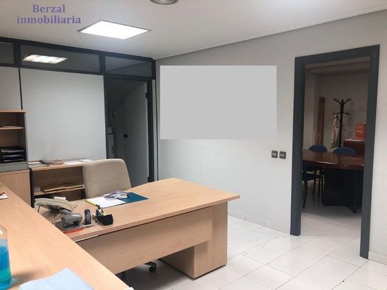 Foto 1 de Alquiler de oficina en Centro - Logroño con aire acondicionado