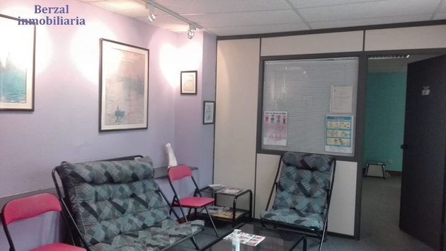 Foto 1 de Oficina en venda a Casco Antiguo amb calefacció i ascensor