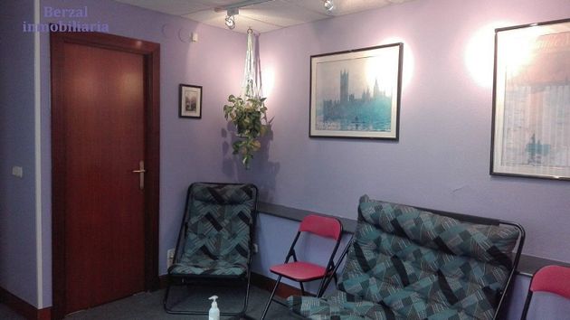 Foto 2 de Oficina en venda a Casco Antiguo amb calefacció i ascensor