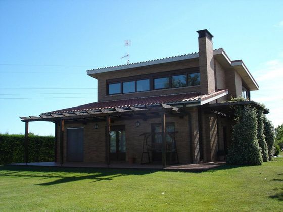 Foto 1 de Casa rural en venda a Villamediana de Iregua de 4 habitacions amb terrassa i garatge