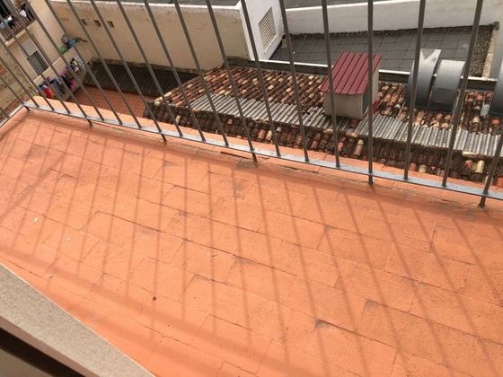 Foto 1 de Venta de piso en Universidad - Los Lirios de 2 habitaciones con terraza y calefacción
