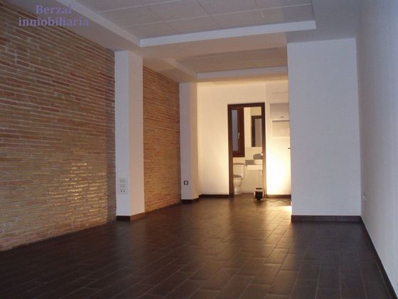 Foto 1 de Alquiler de oficina en Centro - Logroño con aire acondicionado