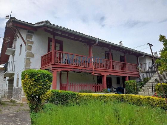 Foto 1 de Casa rural en venda a Gautegiz Arteaga de 6 habitacions amb jardí i balcó