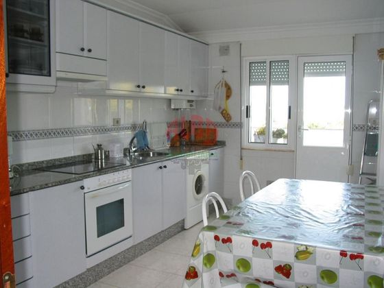 Foto 1 de Àtic en venda a Barreiros de 3 habitacions amb terrassa i mobles