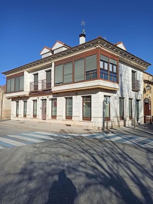 Foto 2 de Casa en venda a Fuensaldaña de 1 habitació amb balcó i calefacció