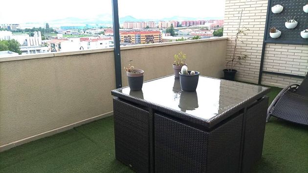 Foto 1 de Àtic en venda a Portillejo - Valdegastea de 3 habitacions amb terrassa i piscina