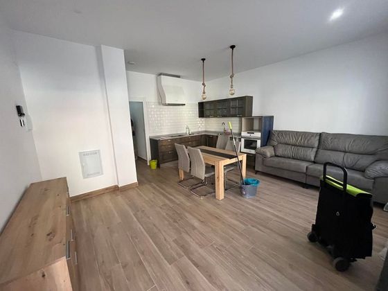 Foto 1 de Alquiler de piso en Carretas - Huerta de Marzo - La Pajarita de 2 habitaciones con muebles y calefacción