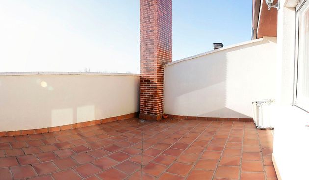 Foto 2 de Casa en venda a Villamuriel de Cerrato de 4 habitacions amb terrassa i garatge