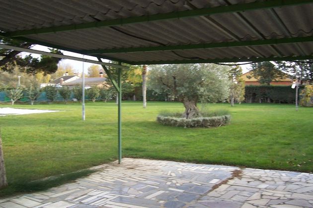 Foto 1 de Xalet en venda a Grijota de 4 habitacions amb piscina i jardí