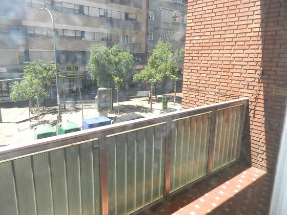 Foto 1 de Venta de piso en Centro - Palencia de 3 habitaciones con balcón y calefacción