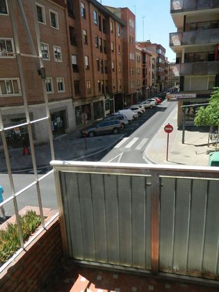 Foto 2 de Venta de piso en Centro - Palencia de 3 habitaciones con balcón y calefacción
