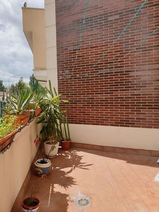 Foto 2 de Chalet en venta en Allende el Río de 3 habitaciones con jardín y calefacción